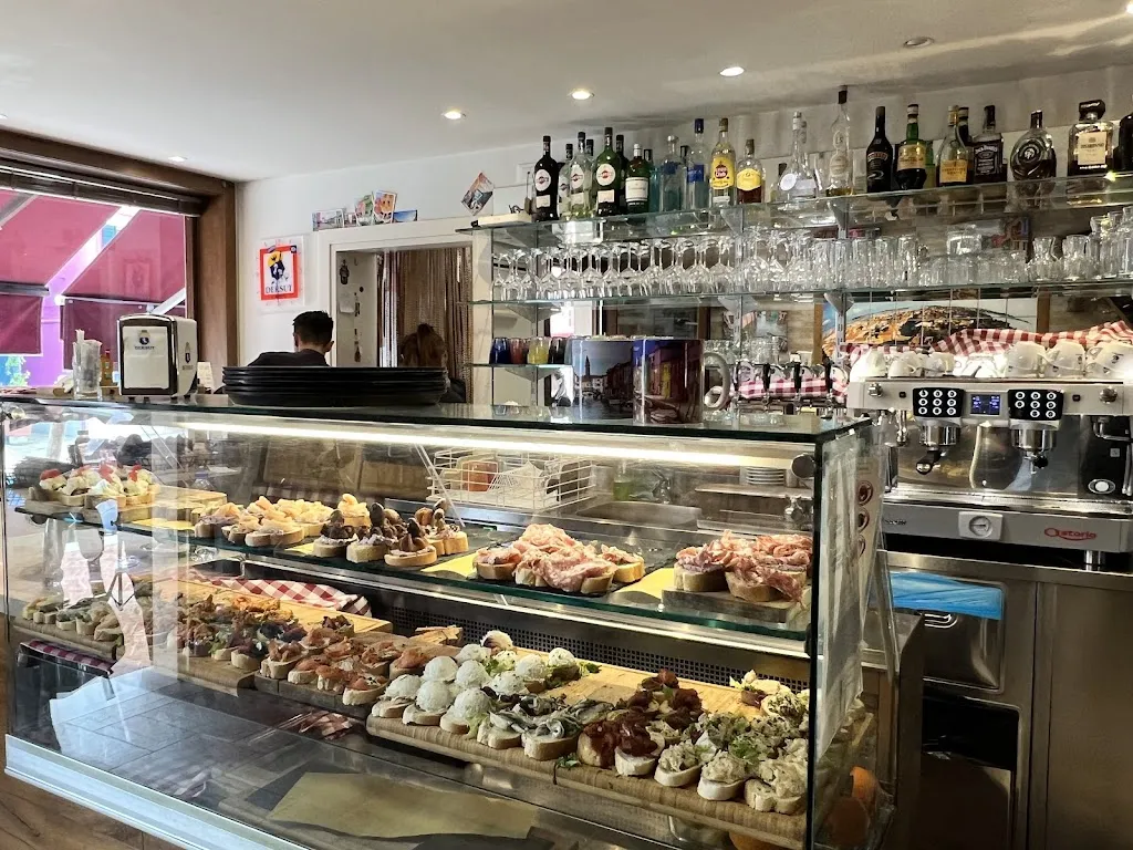 Osteria Cicchetteria da Gigetto restaurant in Burano