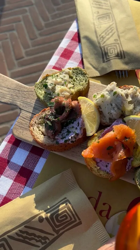 Osteria Cicchetteria da Gigetto_Burano_slider_image_2