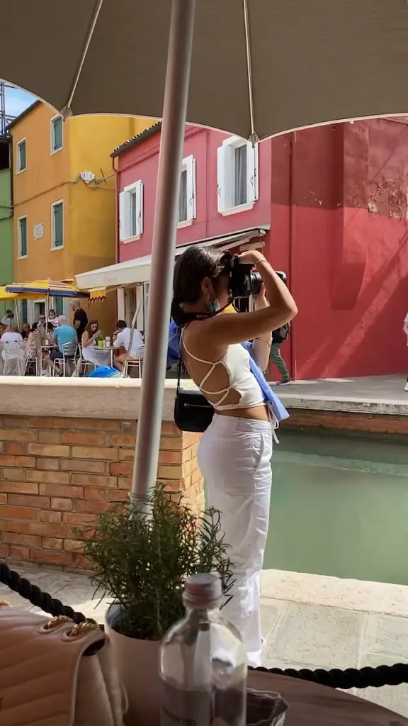 Riva Rosa_Burano_slider_image_2