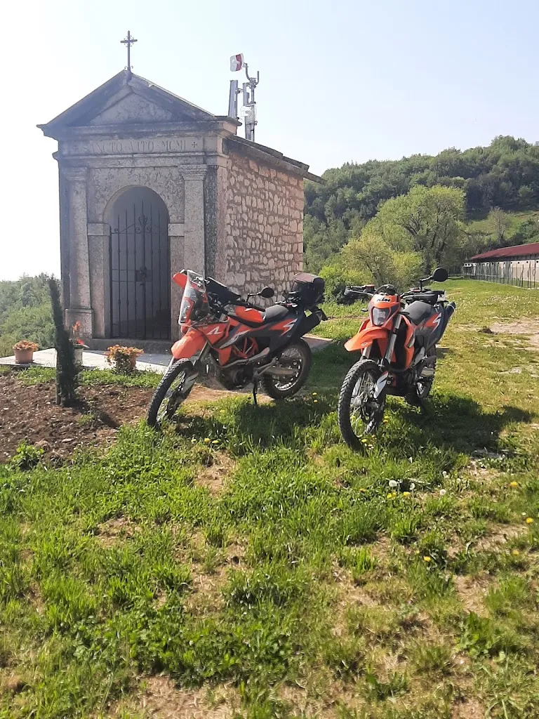 Carlo Corradin_Bar Stesso Posto Di Dalla Manica Maria Rosa_Brognoligo-Costalunga_recensione