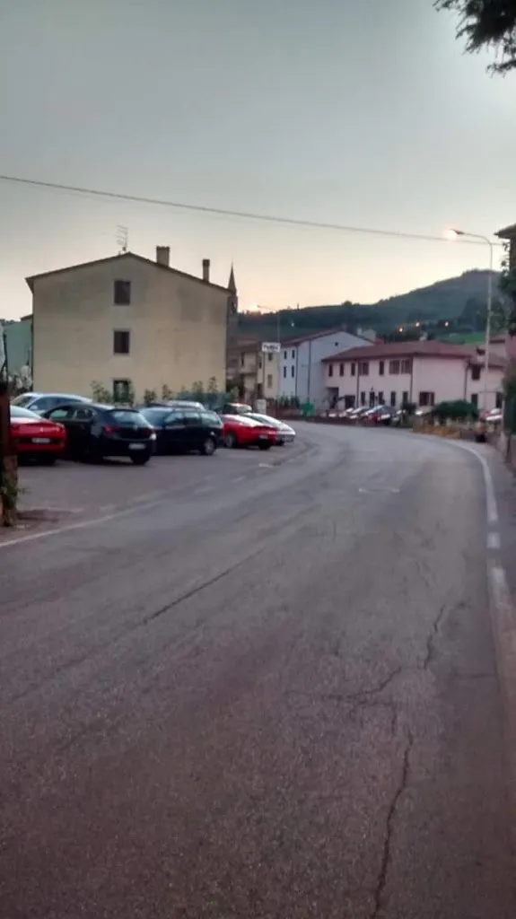 Bar Pizzeria Jolli Di Bonamigo Fernanda_Brognoligo-Costalunga_slider_image_3