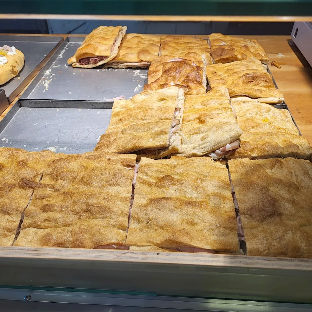 Максим_Mister pizza_Ca' degli Oppi_review