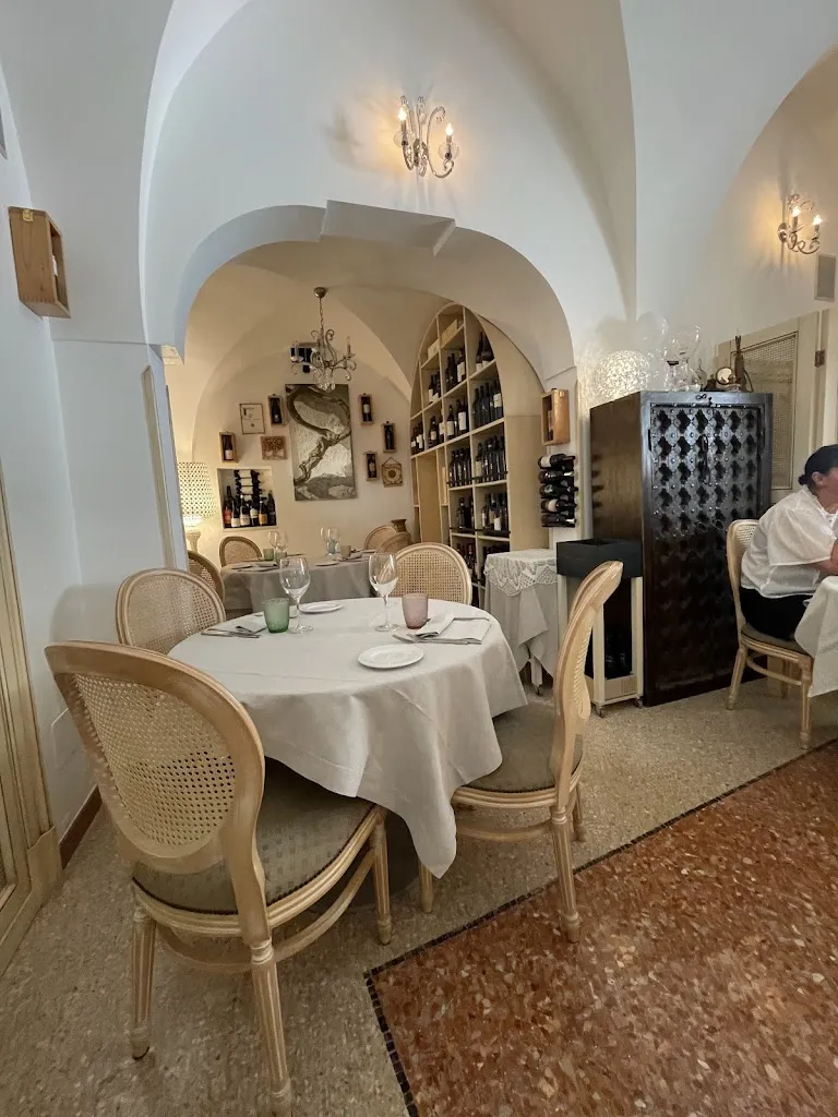 Osteria Piazzetta Cattedrale_Ostuni_slider_image_3