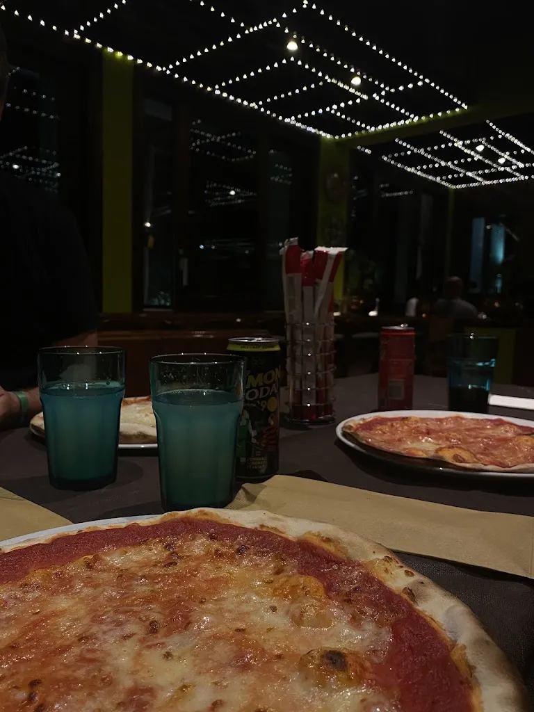 Helena_Rombo Pizzeria Ristorante_Ca' Tiepolo_review