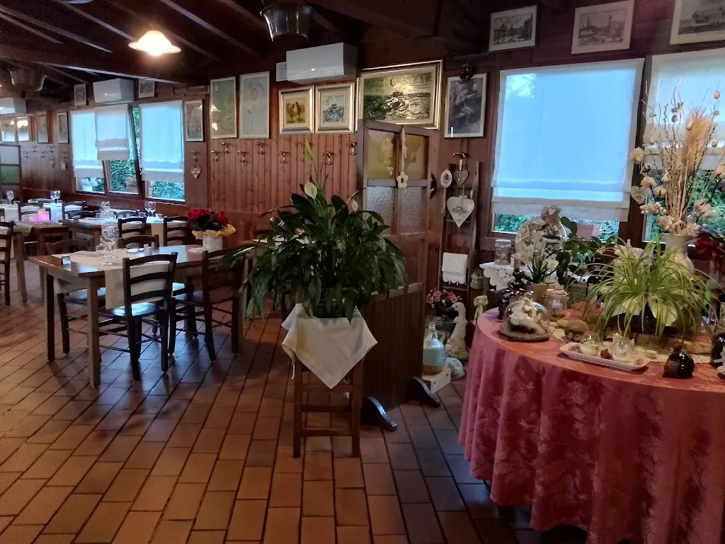 Trattoria Da Ciccio di Spadetto G. e C. restaurant in Caerano di San Marco
