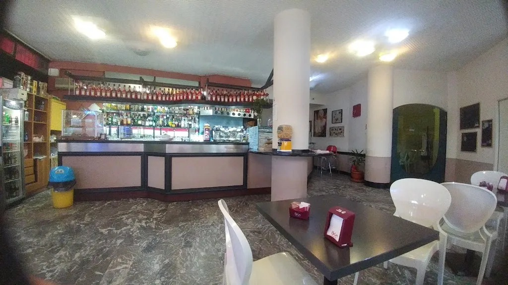 Bar Ristorante Pizzeria La Rotonda_Caerano di San Marco_slider_image_3