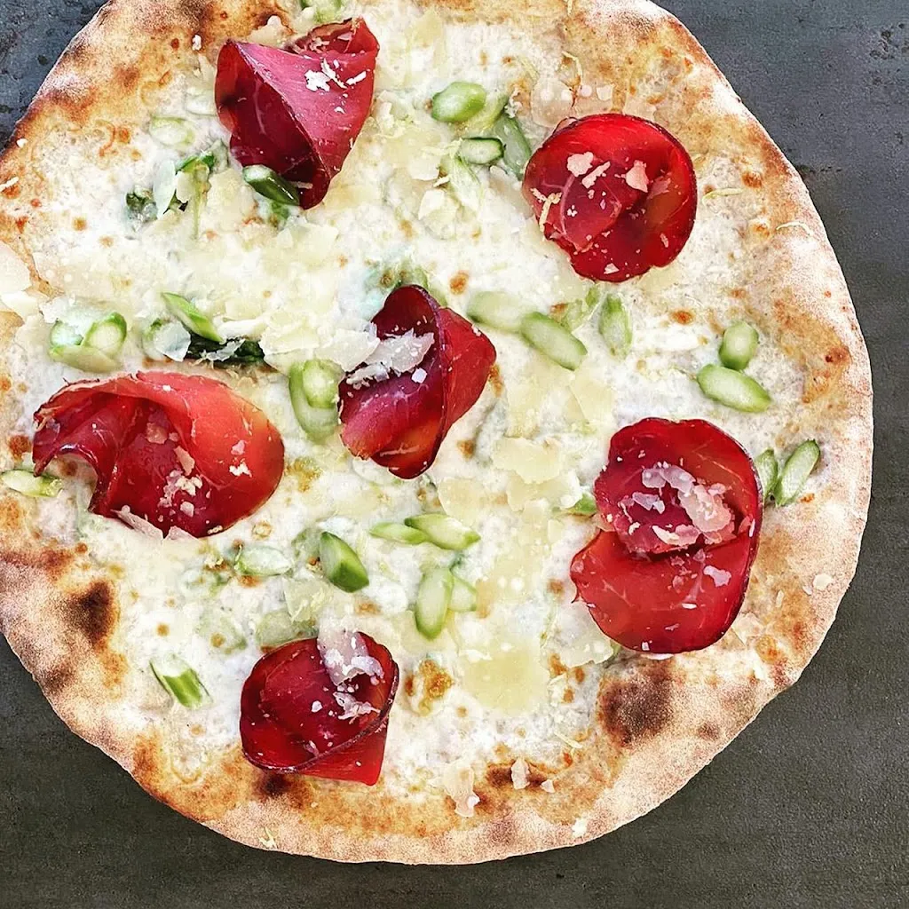 IL CILIEGIO pizzeria d'asporto_Caerano di San Marco_slider_image_1