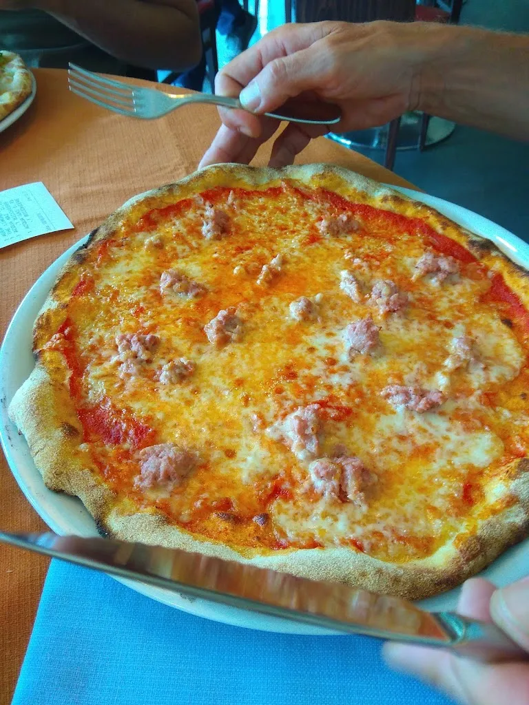 Carmen_Fucina Ristorante Pizzeria - A.M. Food Srl_Bussolengo_review