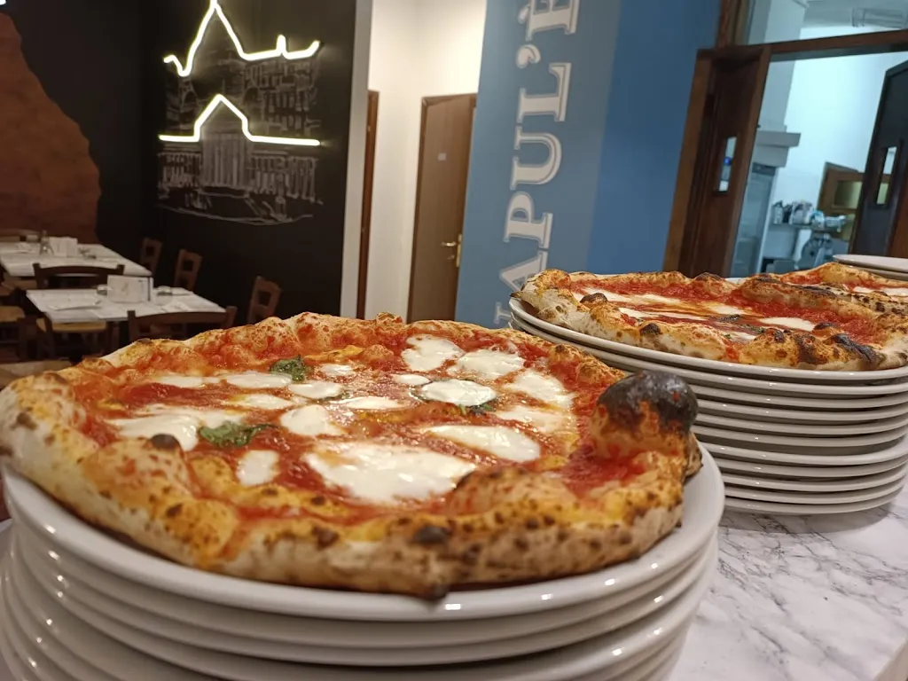Pizzeria Napul'è_Castel di Sangro_slider_image_3
