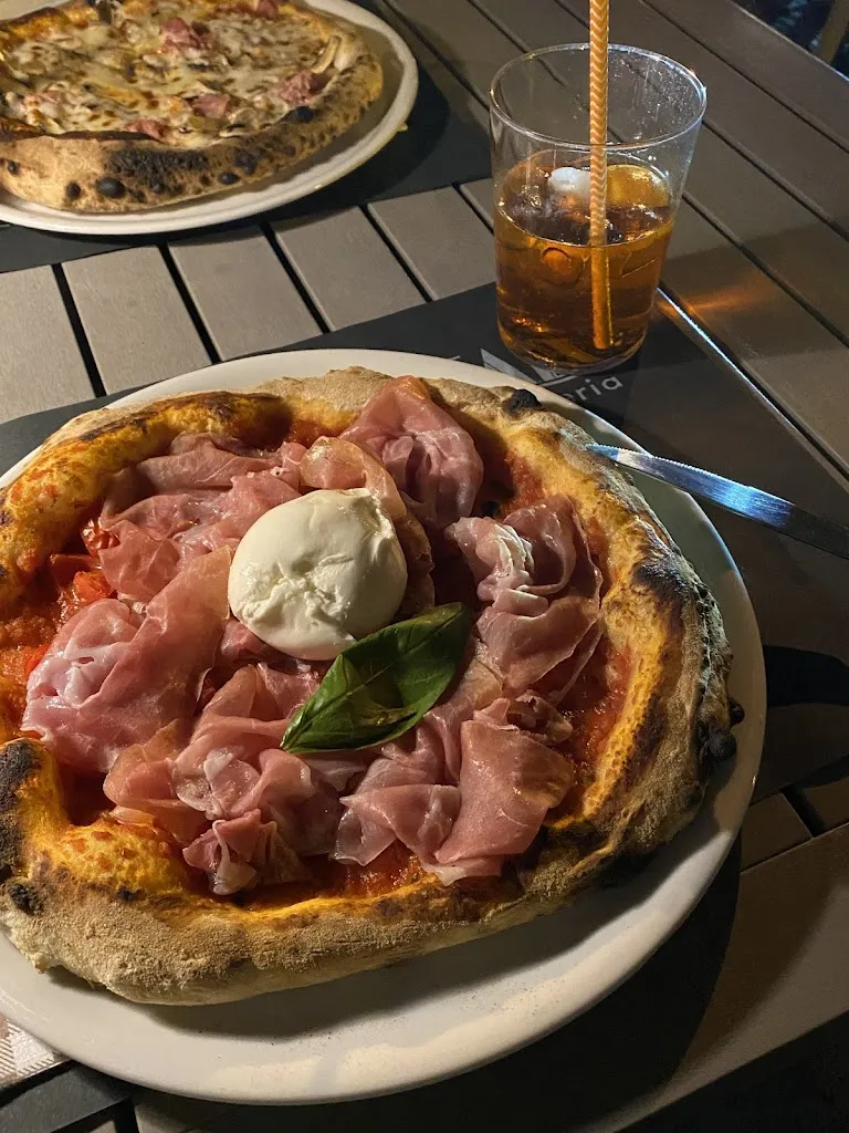 emilija millere_ITALÌ la Pizzeria_Bussolengo_review