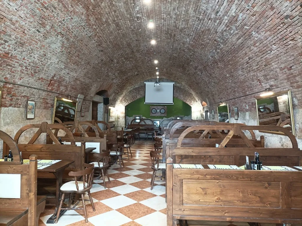 Bierstube Festung restaurant in Bussolengo