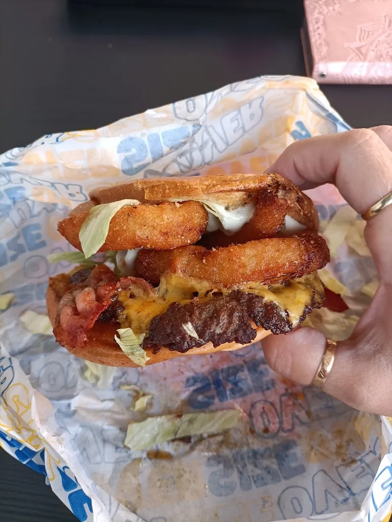 Menu_OVERSIZE BURGERS & FRIES_Bussolengo_image_5