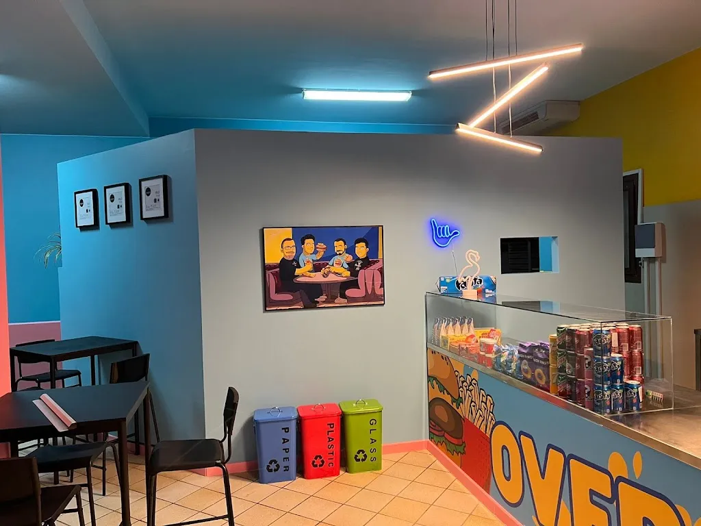 OVERSIZE BURGERS & FRIES restaurant in Bussolengo