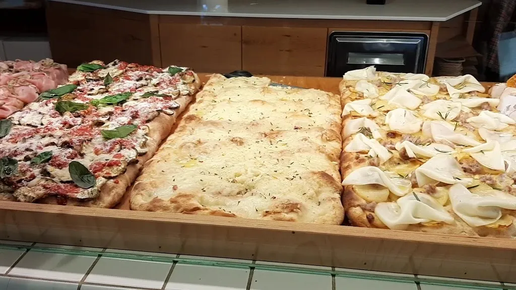 Dal Grano - La madre Pizza_Bussolengo_slider_image_2