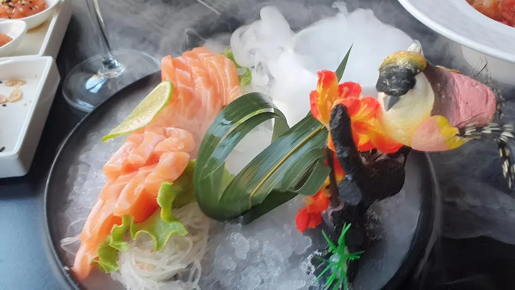 Madai Asian Restaurant_Caldierino-Rota_slider_image_2