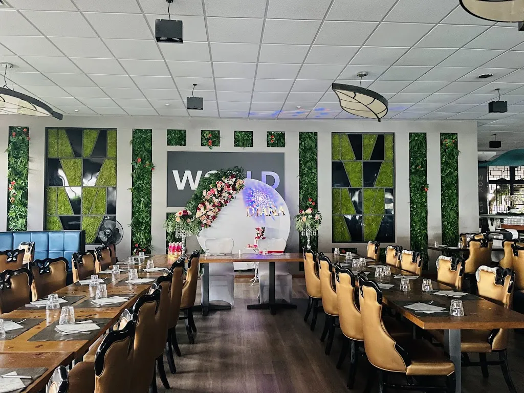 World Restaurant restaurant in Caldierino-Rota