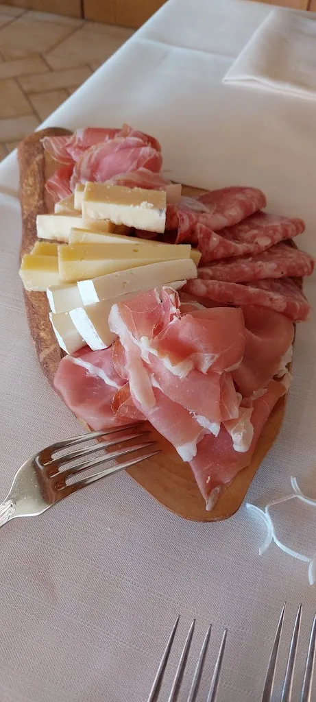 Menu_Locanda I Calòseni - Ristorante con piscina_Caldierino-Rota_image_8