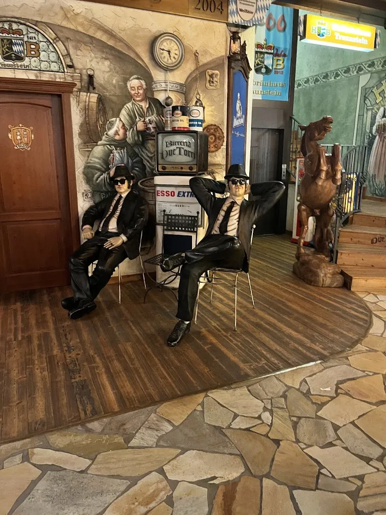 Qazaleh Farzian_Two tower Good pizza_Caldogno-Rettorgole-Cresole_review