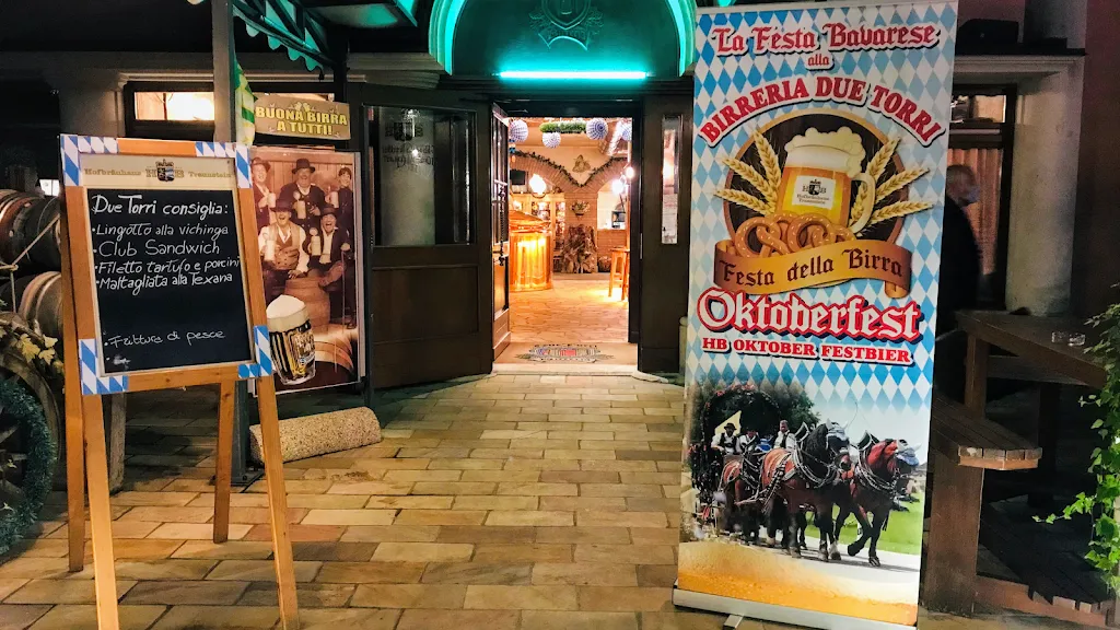 Two tower Good pizza restaurant in Caldogno-Rettorgole-Cresole