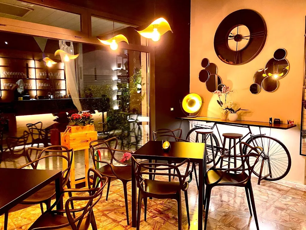 Avanà Wine Bistrò restaurant in Ca' Savio