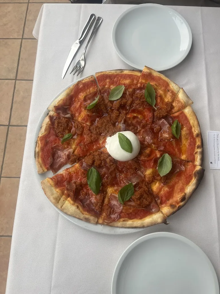 Nóra Werner_Ristorante Pizzeria O' Sole Mio_Ca' Savio_review