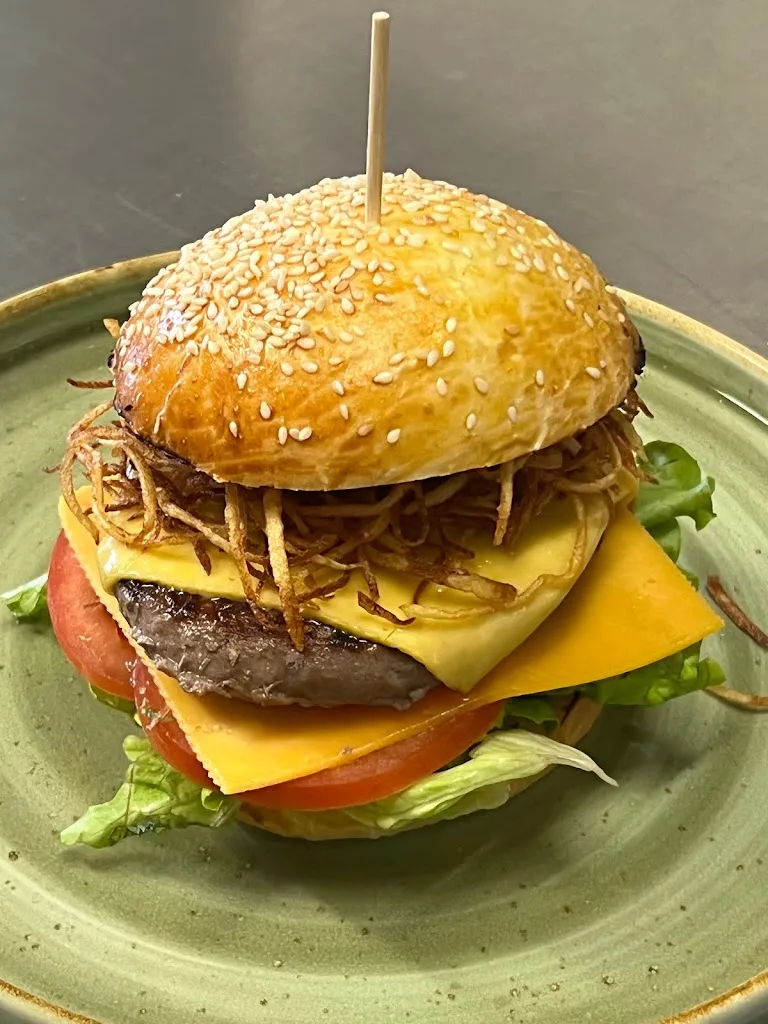 Bar Commercio Burger Bistro'_Ca' Savio_slider_image_3