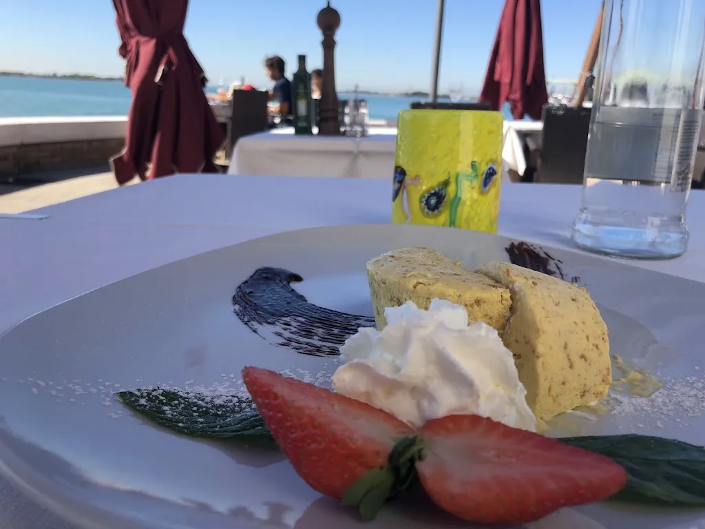 Amy_Antica Dogana_Ca' Savio_review