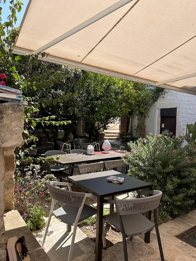 Elena Ardel_Gabo Restaurant by Coffee & More_Ostuni_review