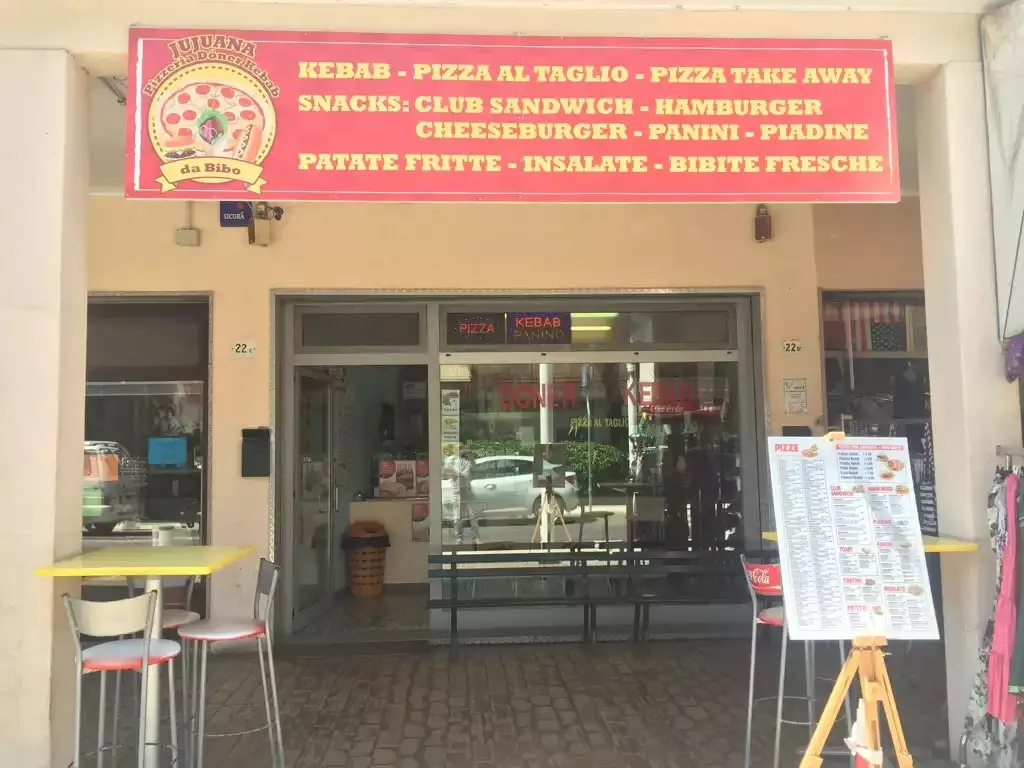 Jujuana Pizzeria & Doner Kebab restaurant in Ca' Savio