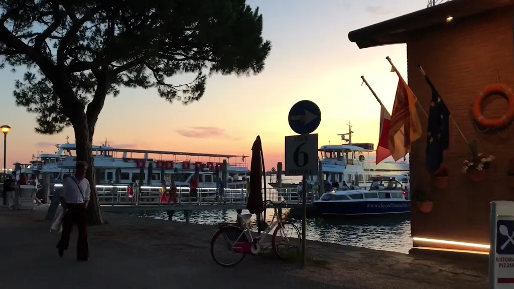 Ristorante All'Ancora_Ca' Savio_slider_image_2