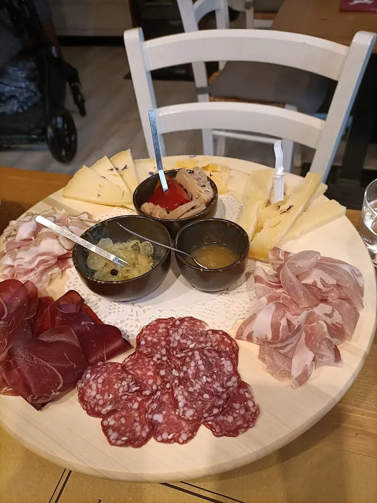 Doriana Frizzera_Betola Goose White_Calalzo di Cadore_review