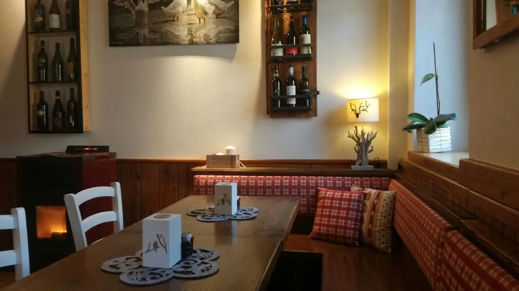 Betola Goose White_Calalzo di Cadore_slider_image_3