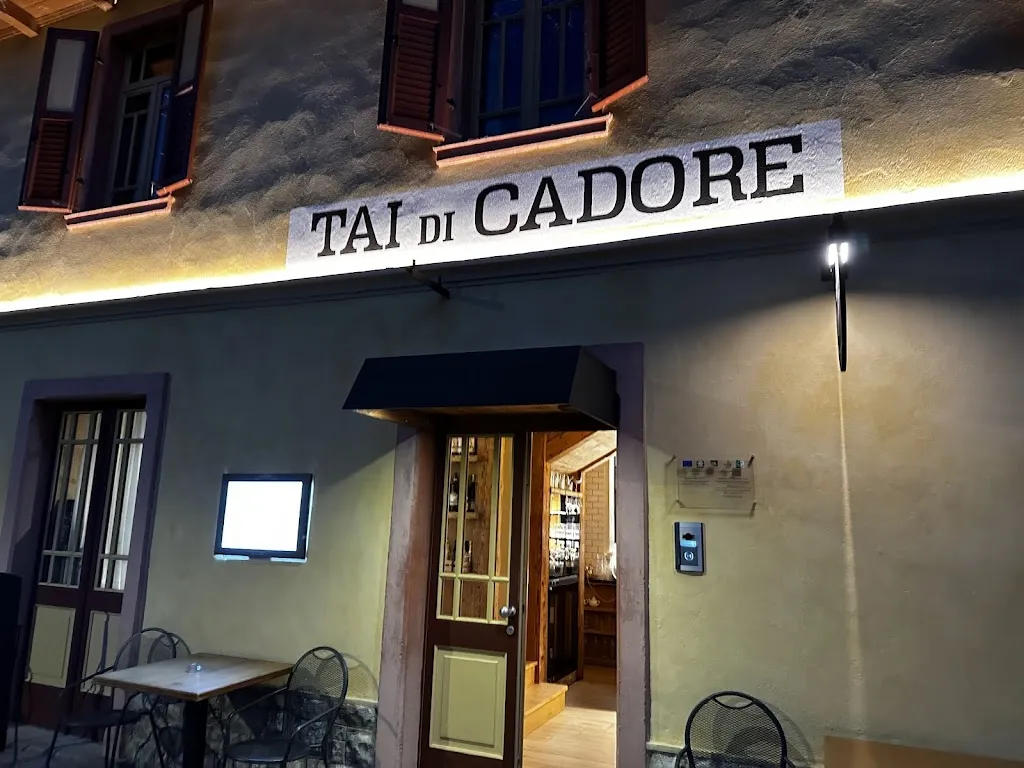 Alla Stazion Locanda nelle Dolomiti Camere,Ristorante,Bar restaurant in Calalzo di Cadore