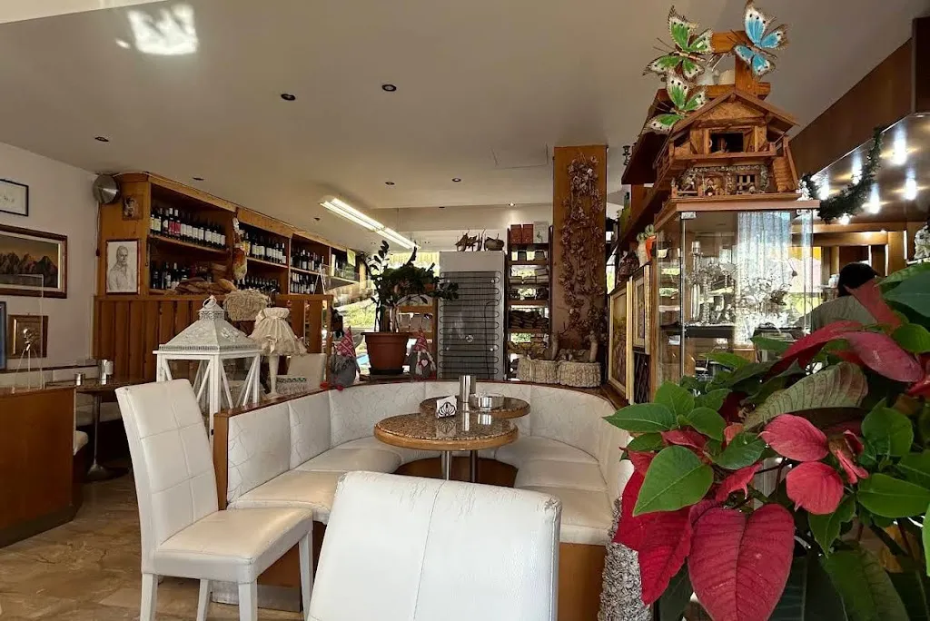 Giacomo Pellegrini_Bar Bianco_Calalzo di Cadore_review