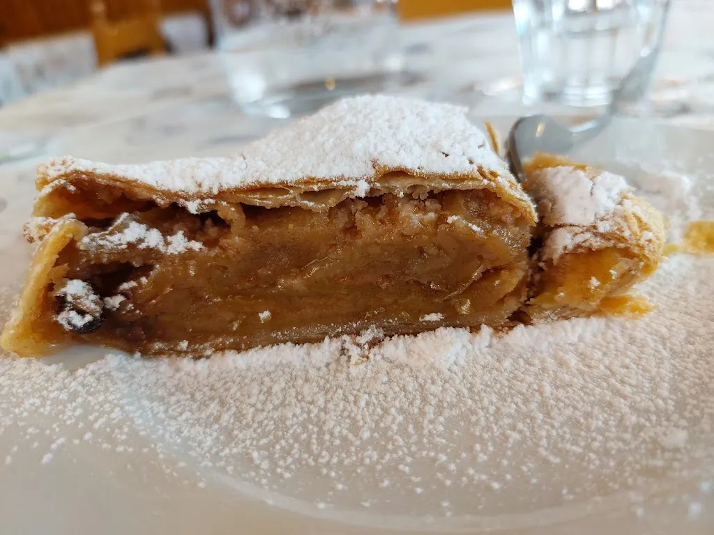 Menu_Trattoria Paninoteca Henry_Calalzo di Cadore_image_5