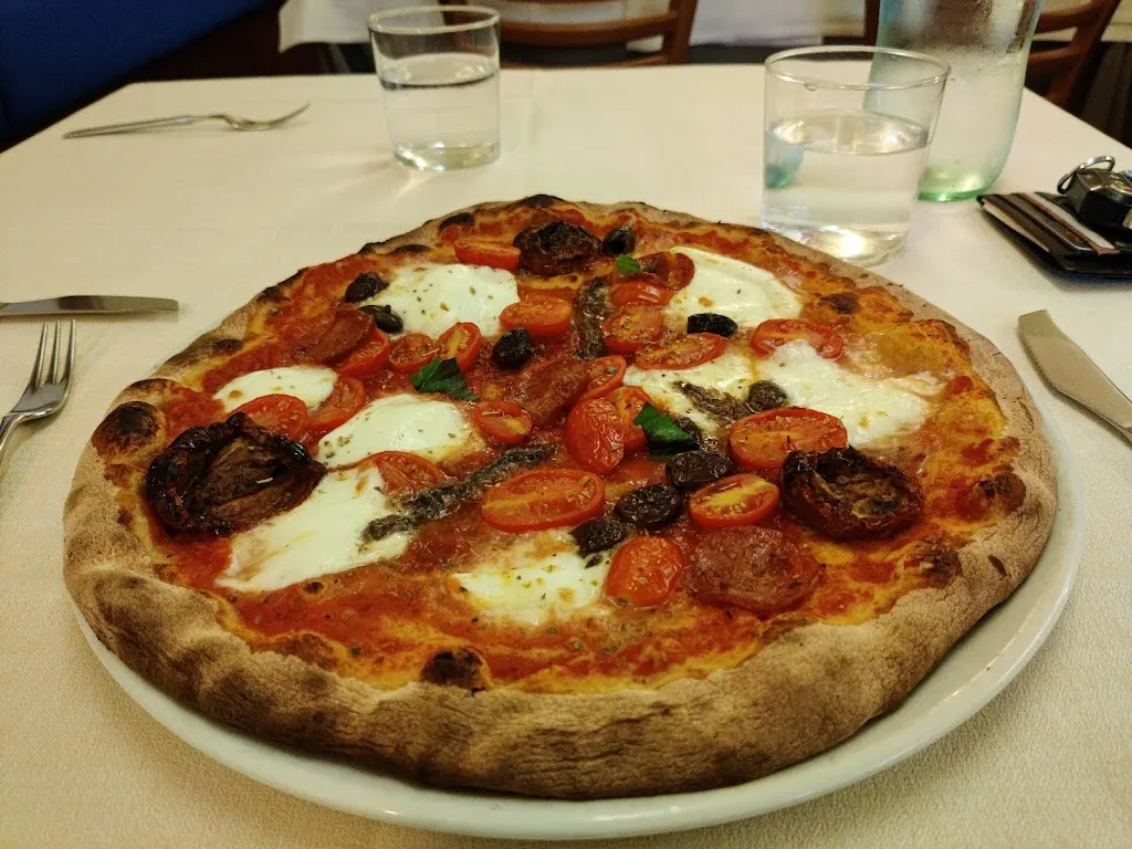 Pizzeria Grosso_Camalò_slider_image_2