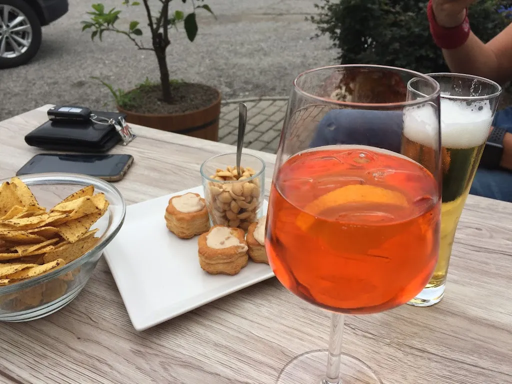 Al Baretto restaurant in Camalò