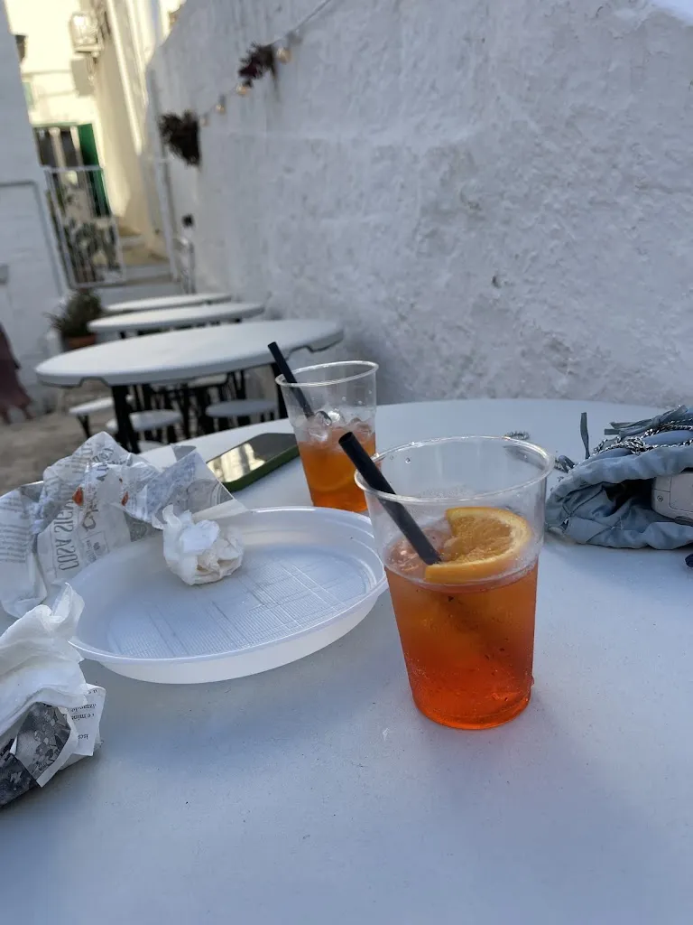 Camila Rezende_PANZEROTTIAMO_Ostuni_review