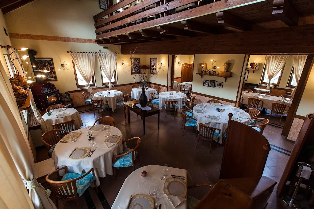 Restaurant All'Angelo_Caltrano_slider_image_1