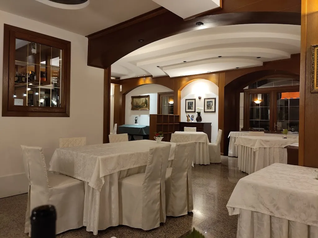 Ristorante La Rua_Caltrano_slider_image_1