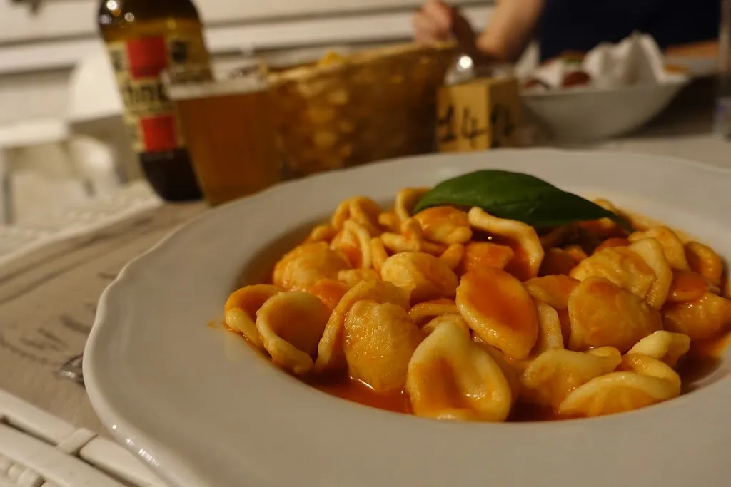 Mark Girling_La Cantinina - Ristorante trattoria_Ostuni_reseña