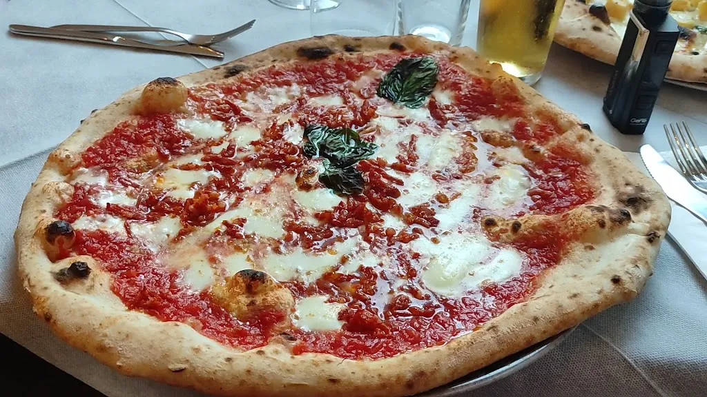 Pizzeria La Campagnola_Campagnola_slider_image_2