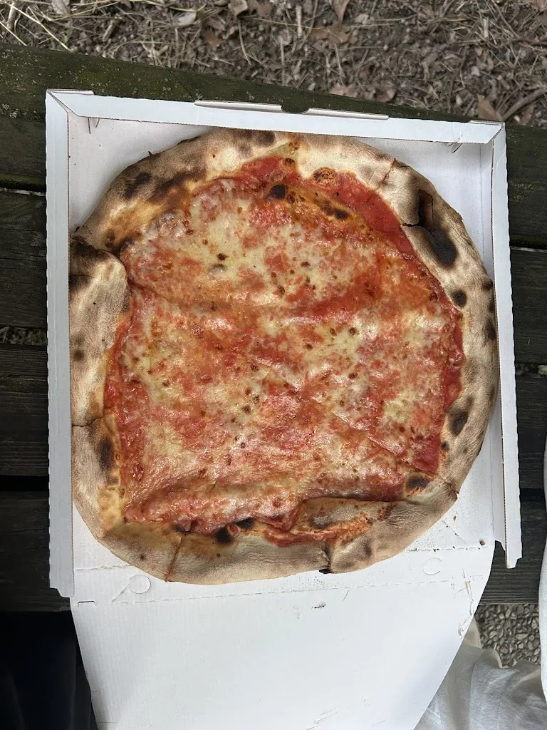 Marie-Soleil Roberge_Pizzeria Laguna_Campalto_review