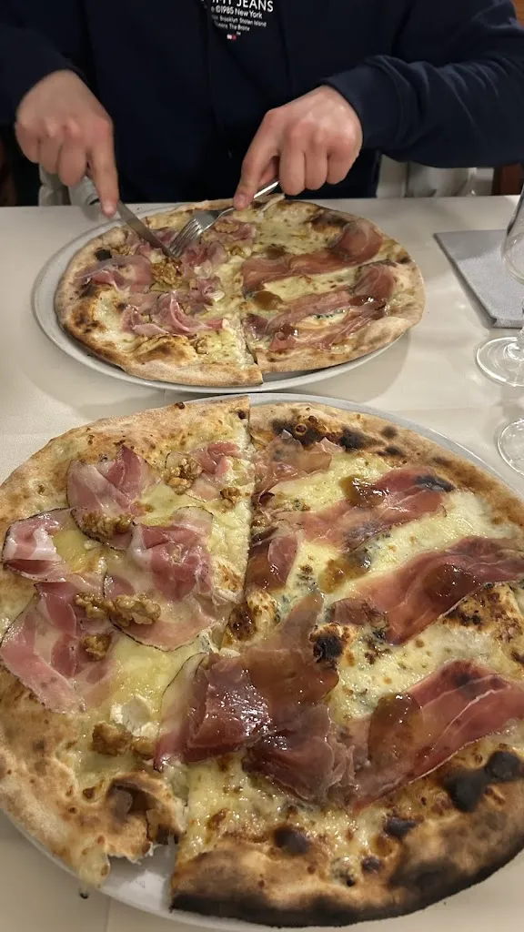 Tommaso Panizzolo_Pifxbfzzeria La Mimosa Di Carraro Renza_Camponogara_review