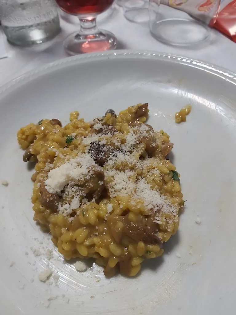 Sara “Sarita” Nadia_Ristorante Vecchie Emozioni_Camponogara_review