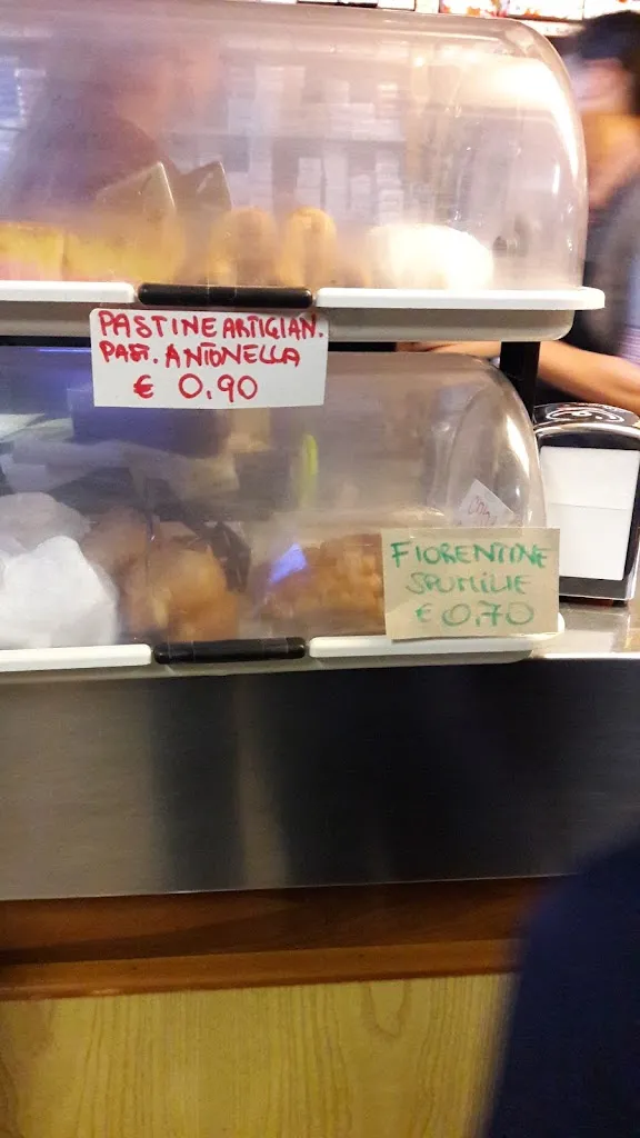 Davide Carpanese_Bar alle Rose_Campo San Martino_review