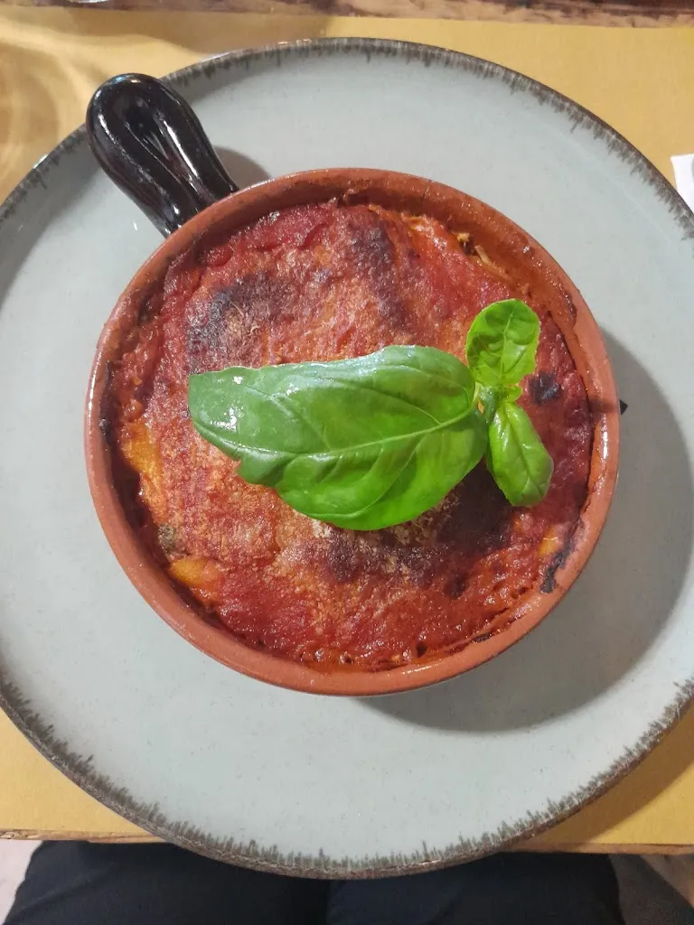 Alessandra Favaretti_Al Civico 11_Campodarsego_recensione