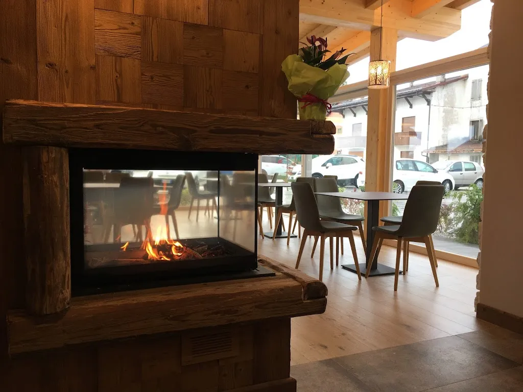 Pizzeria Sgrebani's Bar/pizzeria restaurant in Canove di Roana