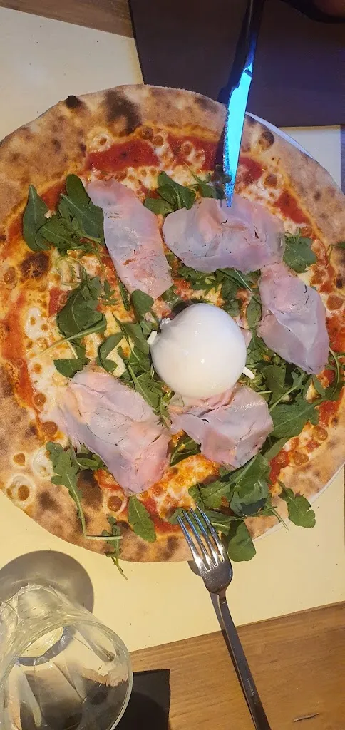 Carolina Marin_Bacan al Camein_Carpesica_review