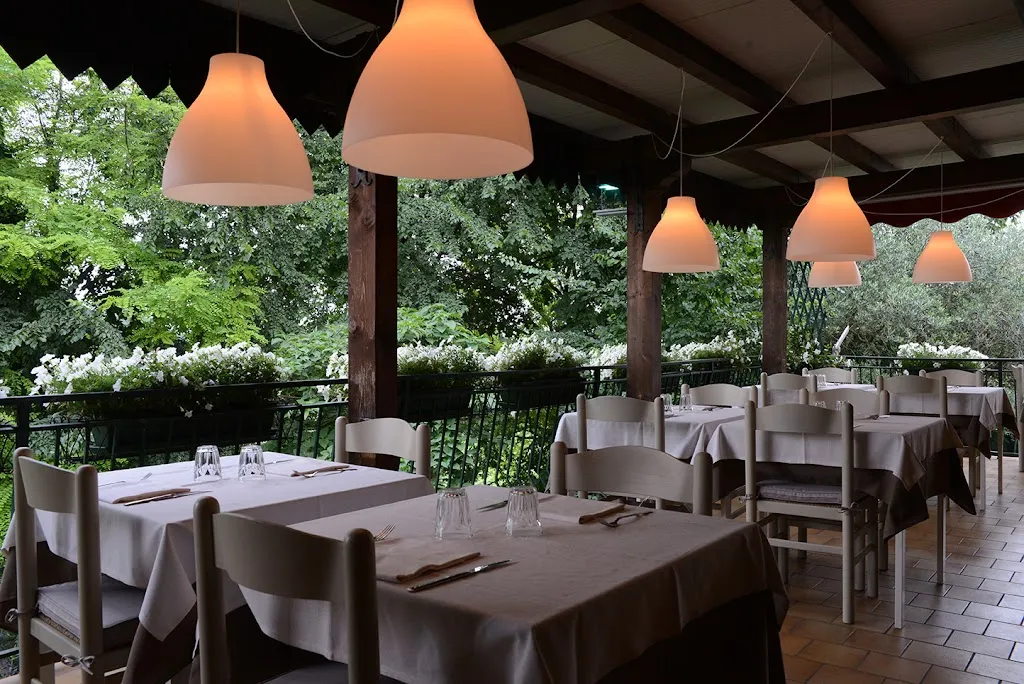 Bacan al Camein restaurant in Carpesica